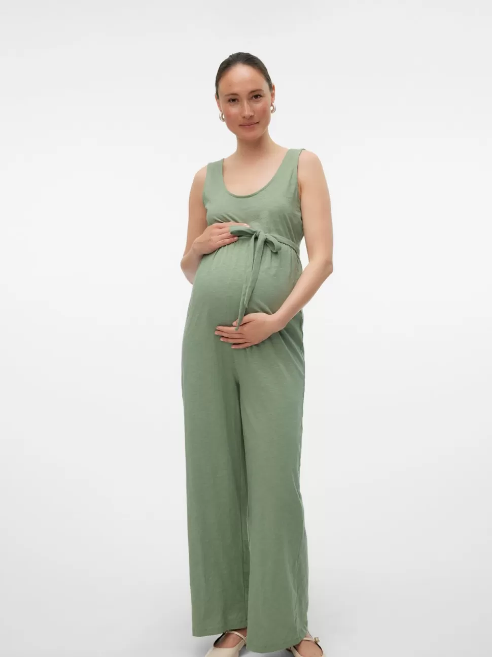 Byxor^VERO MODA Mamma-jumpsuit Hedge Green