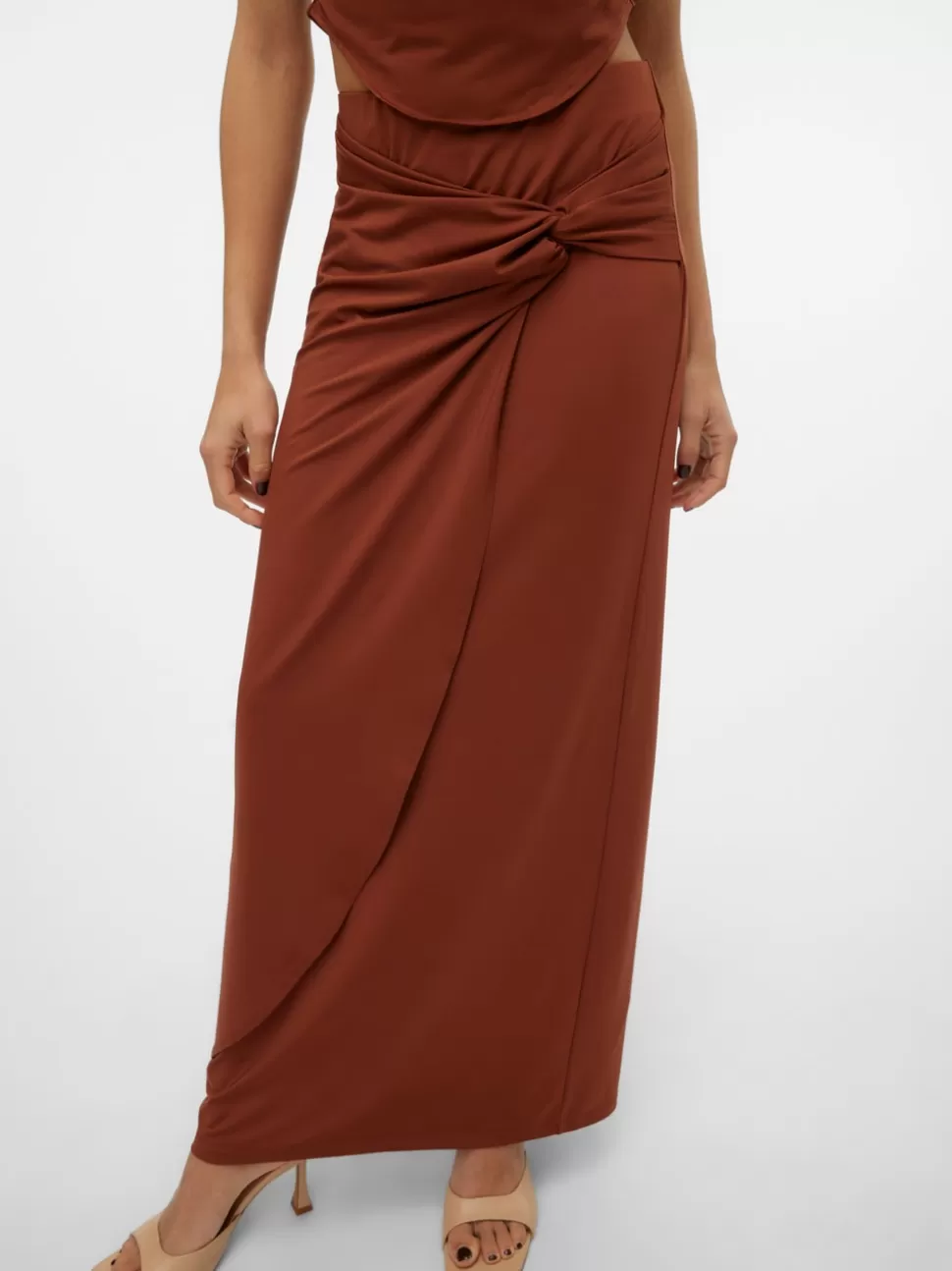 Kjolar^VERO MODA SNMILA Medelhög Midja Lång Kjol Cherry Mahogany