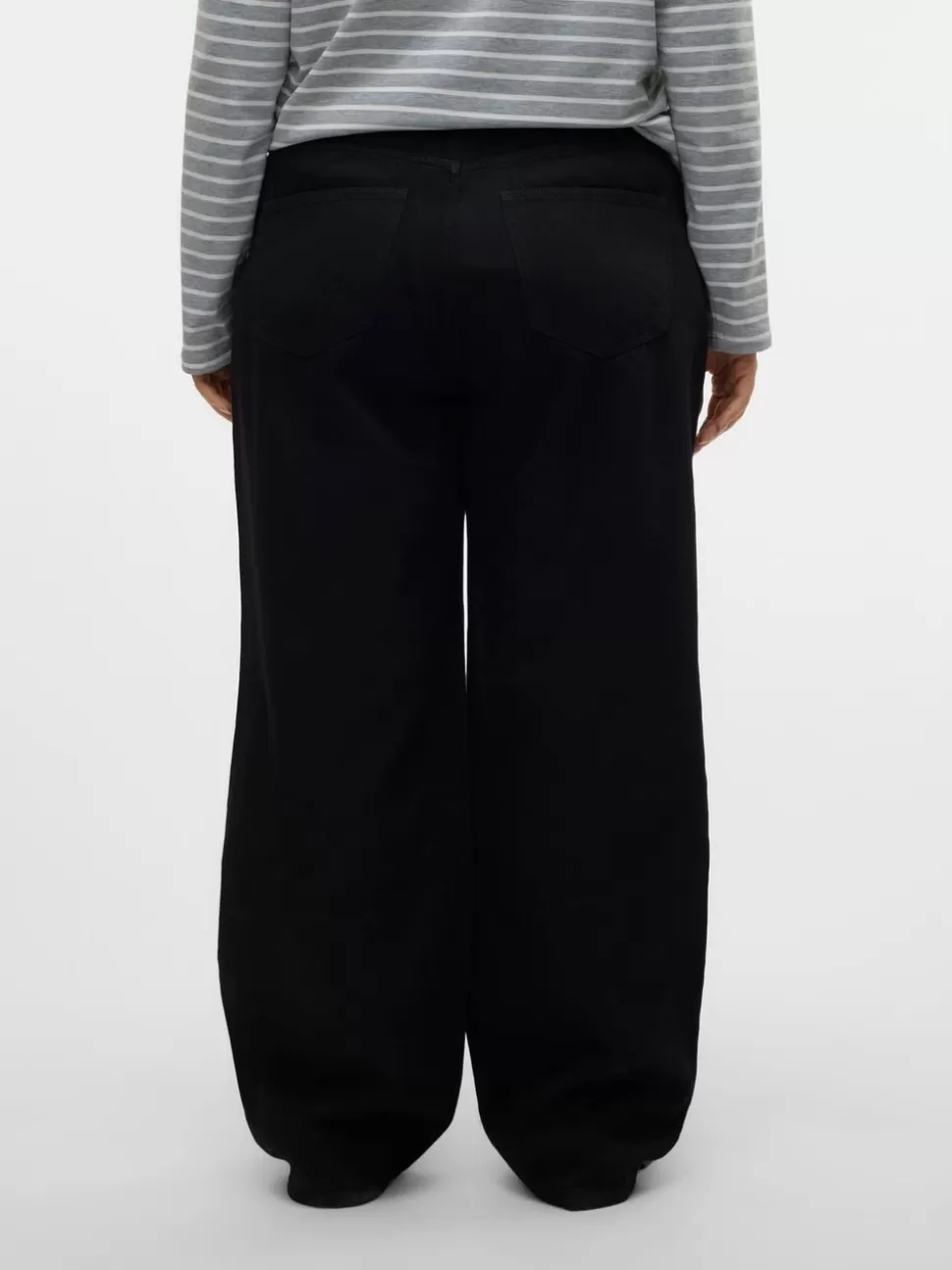 Jeans^VERO MODA VMCTESSA Hög Midja Vida Ben Jeans Black