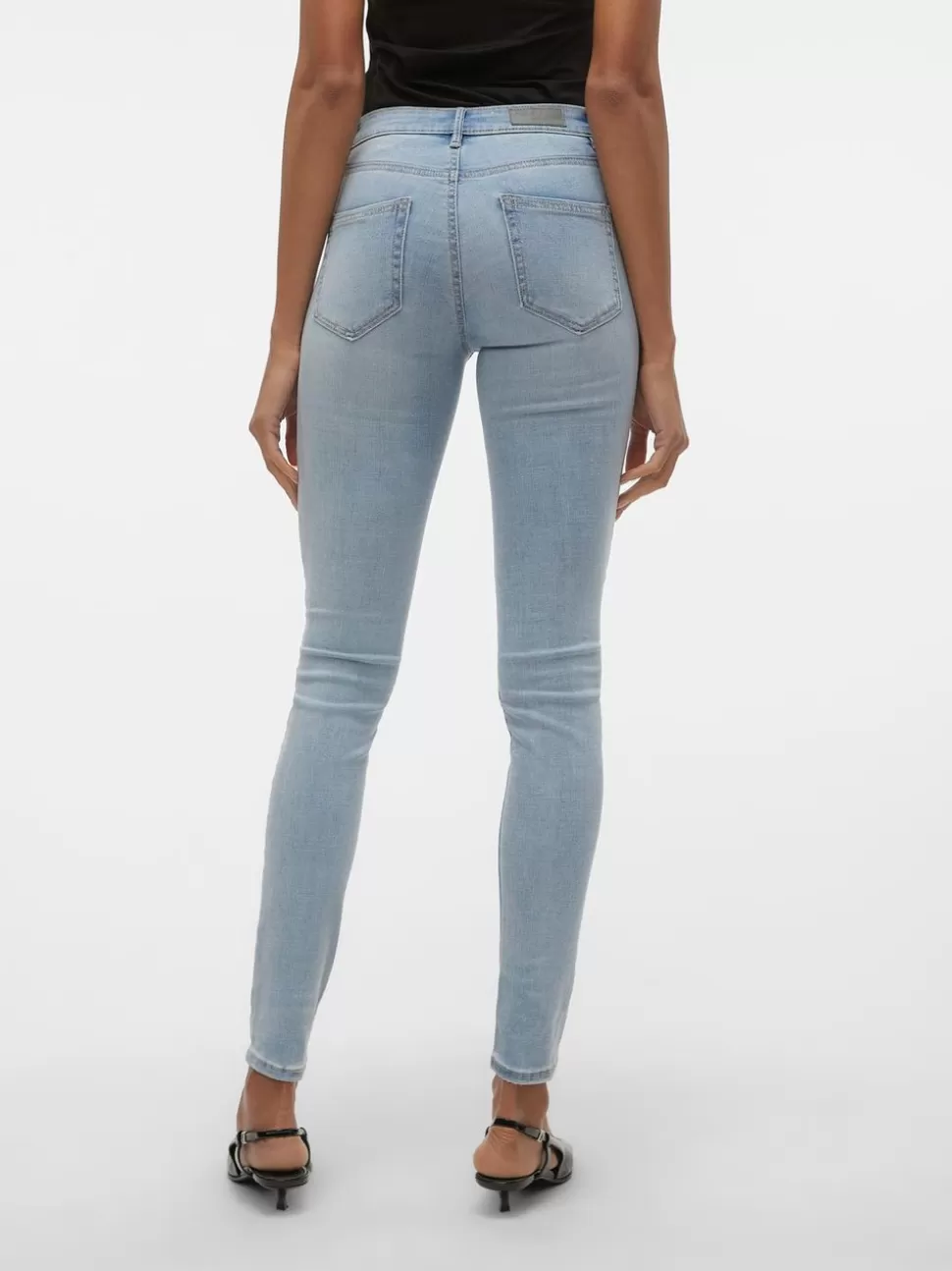 Jeans | Basics^VERO MODA VMFLASH Medelhög Midja Skinny Fit Jeans Light Blue Denim