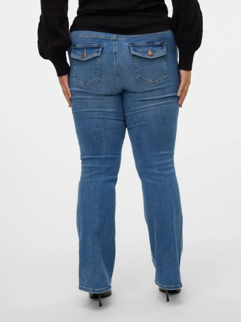 Jeans^VERO MODA VMFLASH Medelhög Midja Utsvängd Passform Jeans Medium Blue Denim