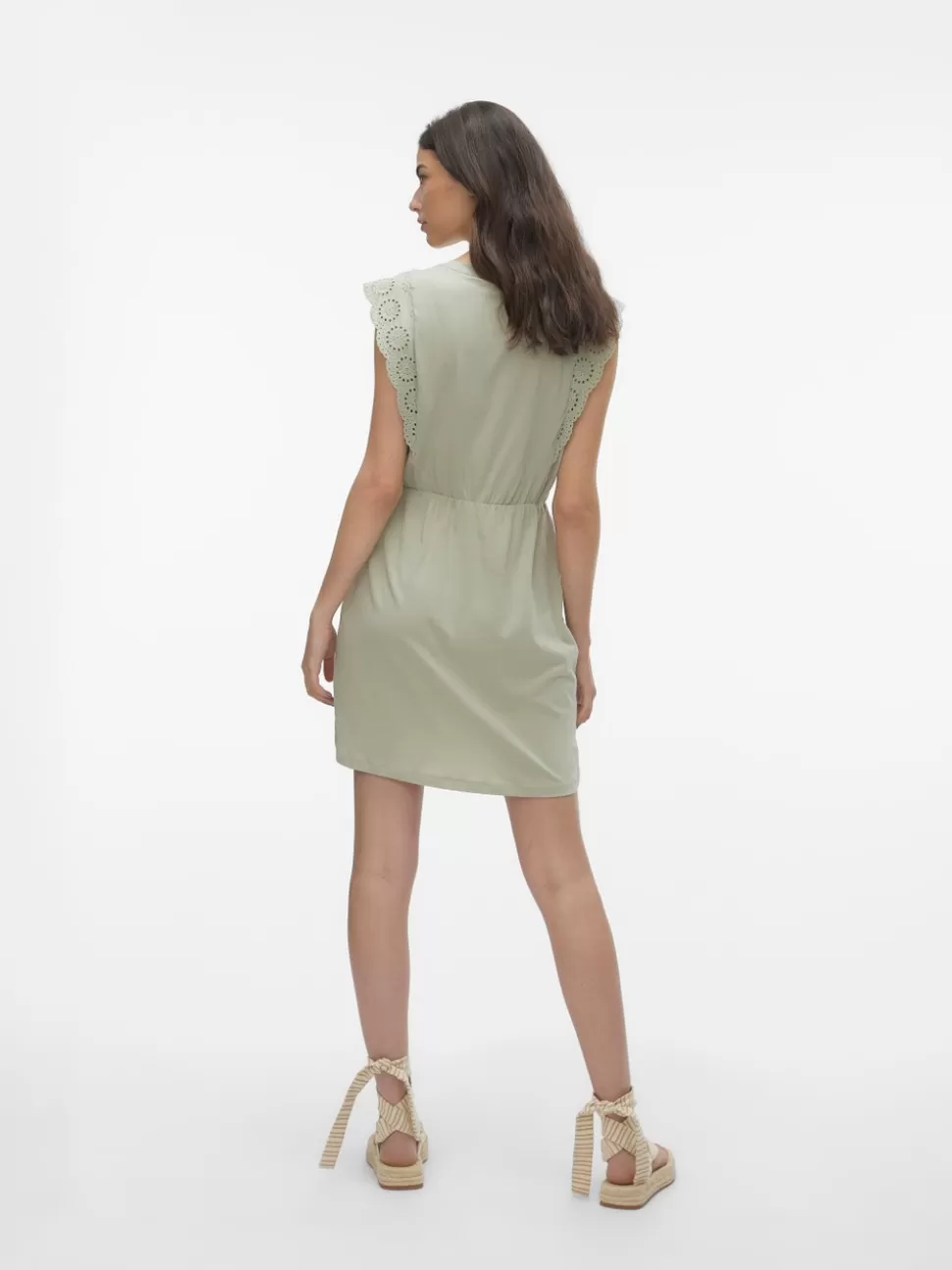 Klänningar^VERO MODA VMHOLLYN Kort Klänning Desert Sage