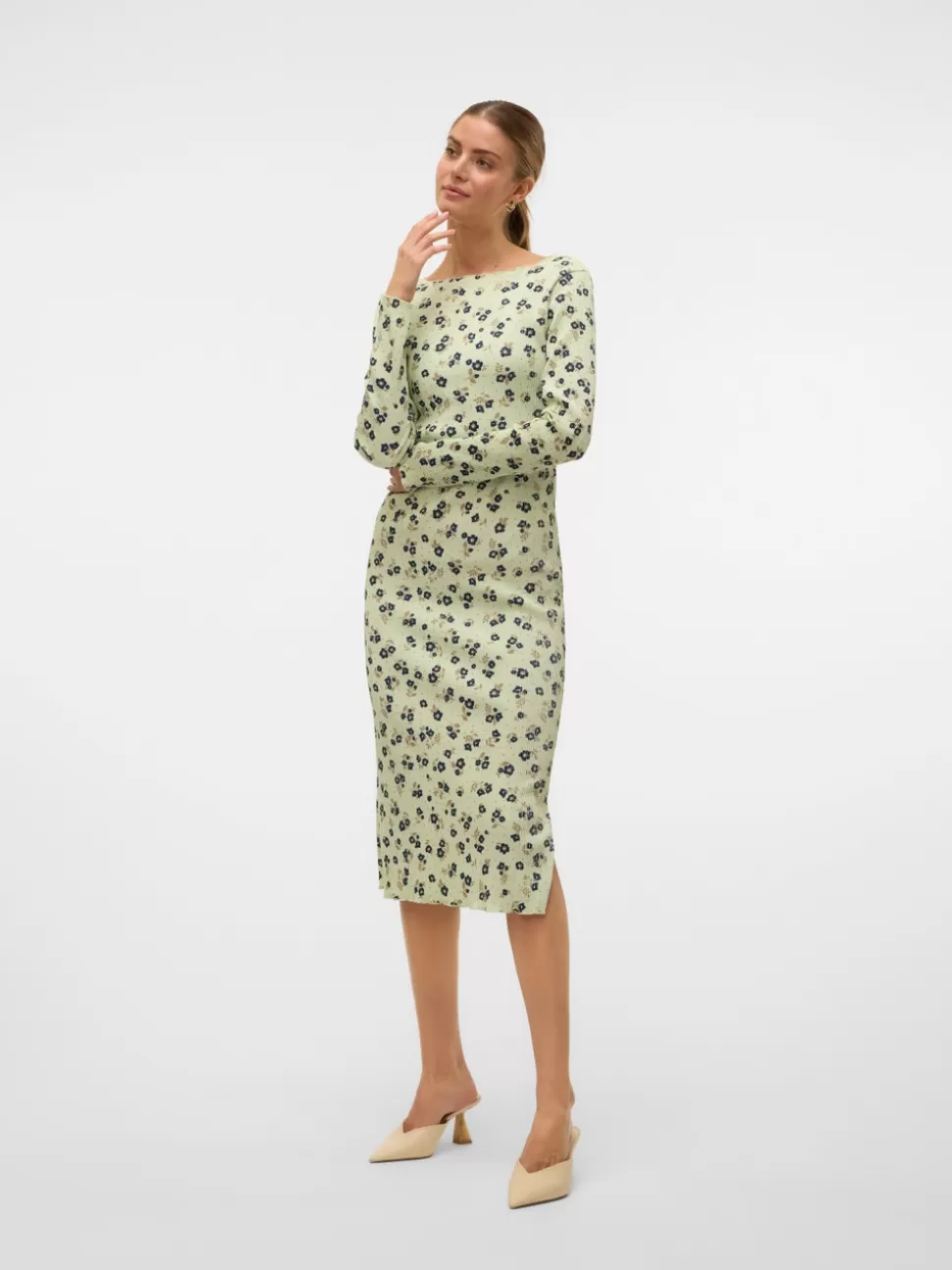 Klänningar^VERO MODA VMJULIA Midiklänning Bok Choy