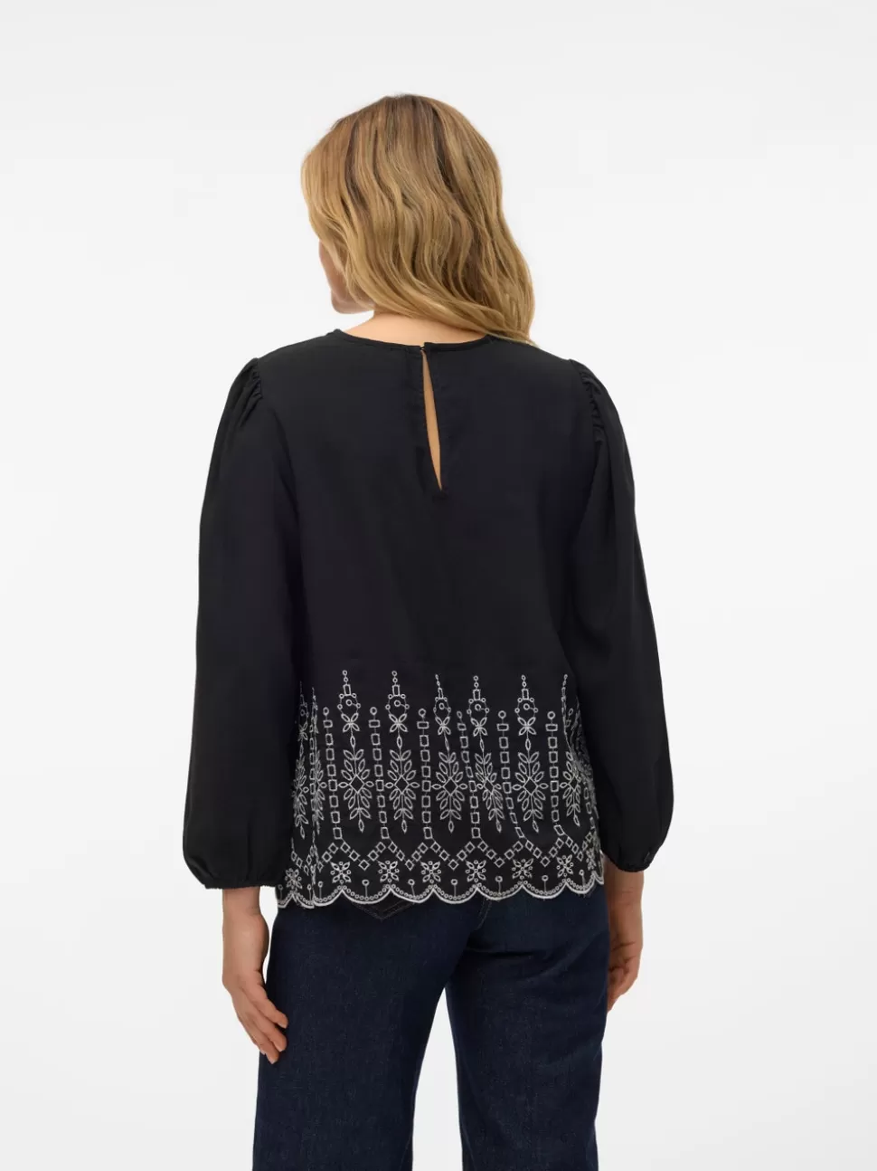 Toppar^VERO MODA VMMILAN Topp Black