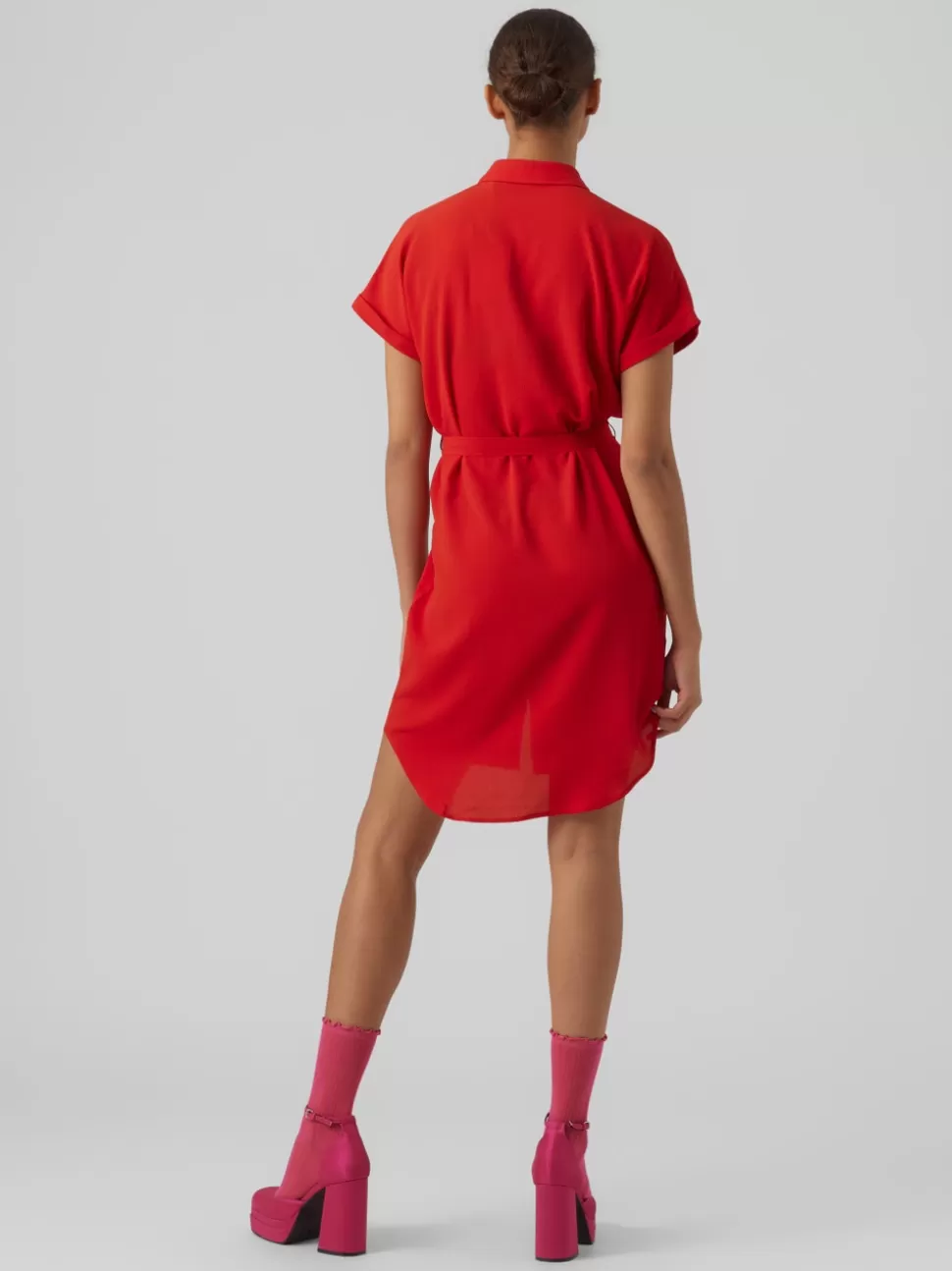 Klänningar^VERO MODA VMSASHA Kort Klänning Chinese Red