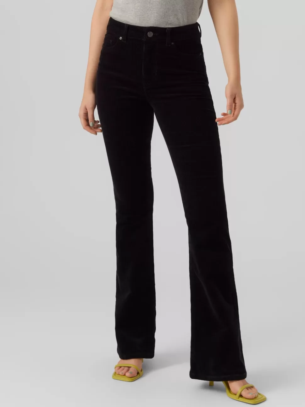 Byxor^VERO MODA VMSIGA Hög Midja Byxor Black