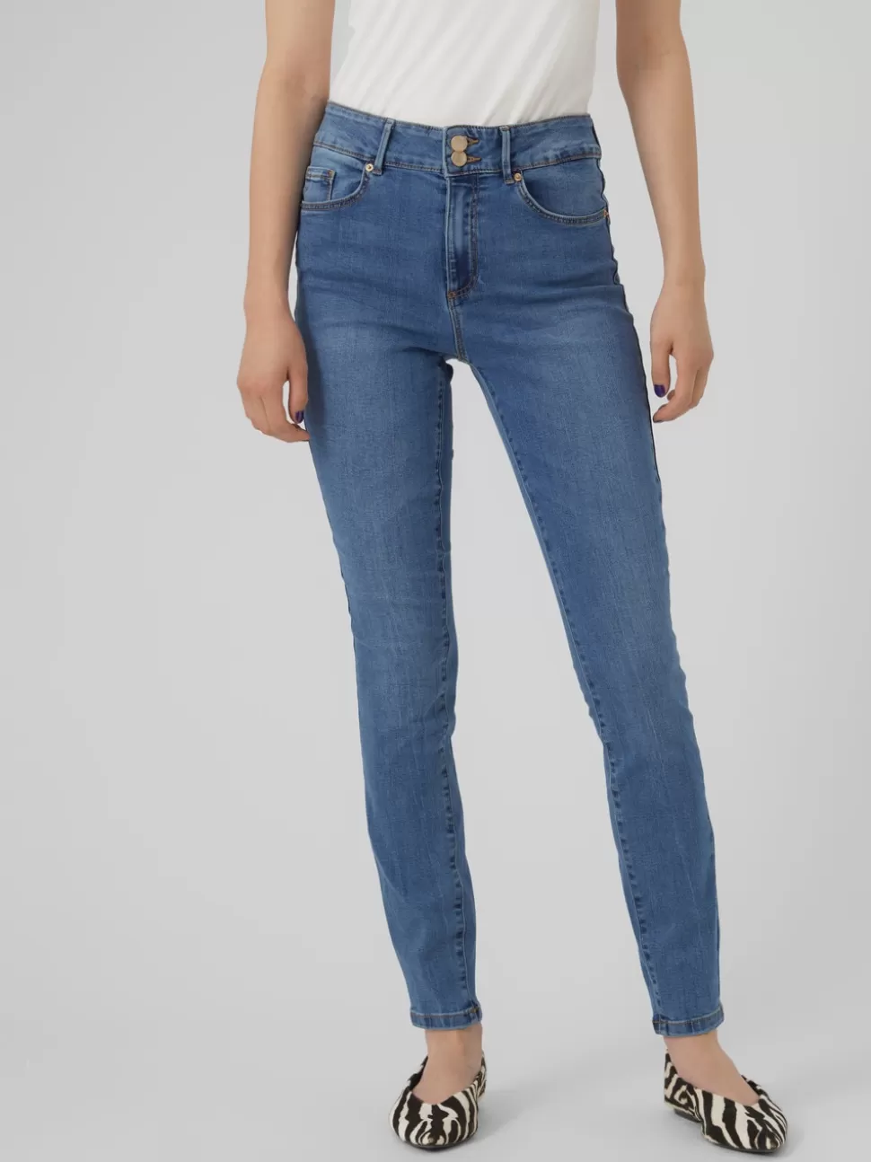 Jeans | Basics^VERO MODA VMSOPHIA Hög Midja Skinny Fit Jeans Medium Blue Denim