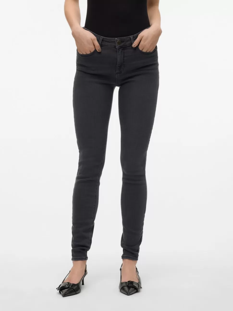 Jeans^VERO MODA VMTANYA Medelhög Midja Skinny Fit Jeans Dark Grey Denim