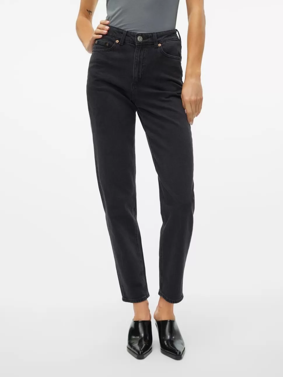 Jeans^VERO MODA VMTESSA Hög Midja Mom Fit Jeans Dark Grey Denim