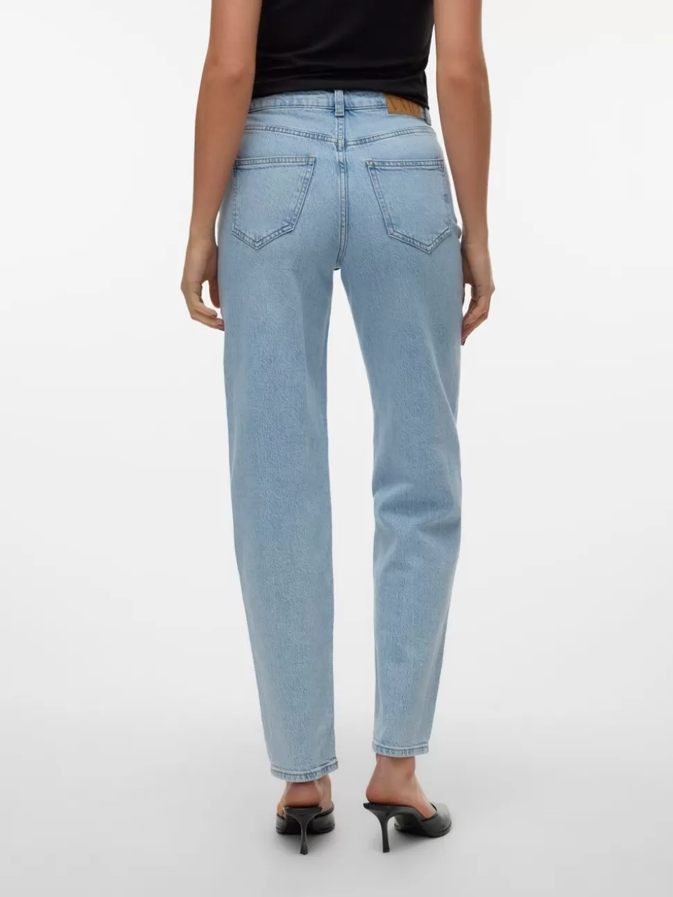 Jeans^VERO MODA VMTESSA Hög Midja Mom Fit Jeans Light Blue Denim