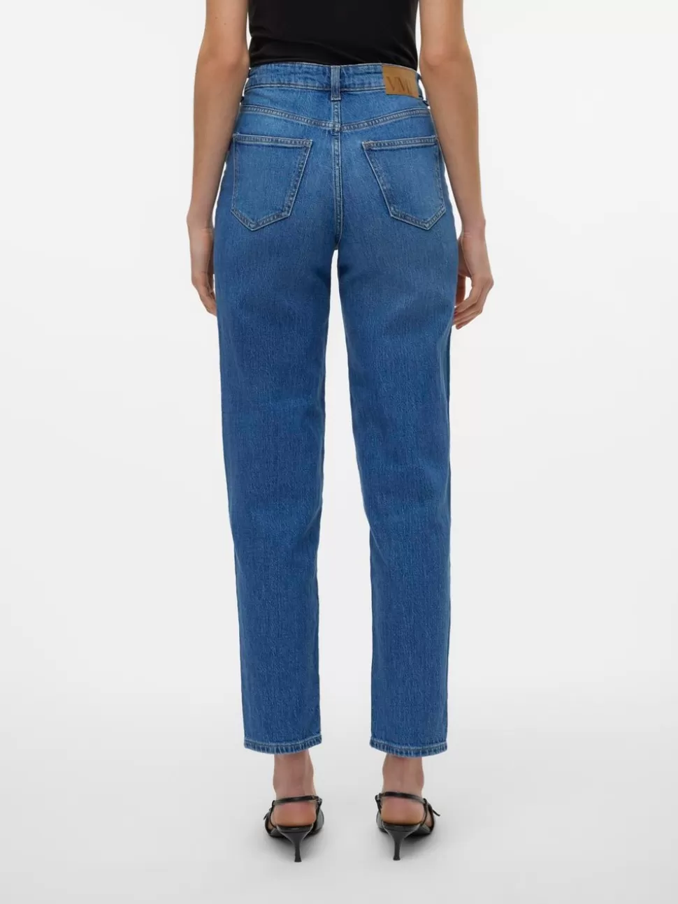 Jeans^VERO MODA VMTESSA Hög Midja Mom Fit Jeans Medium Blue Denim